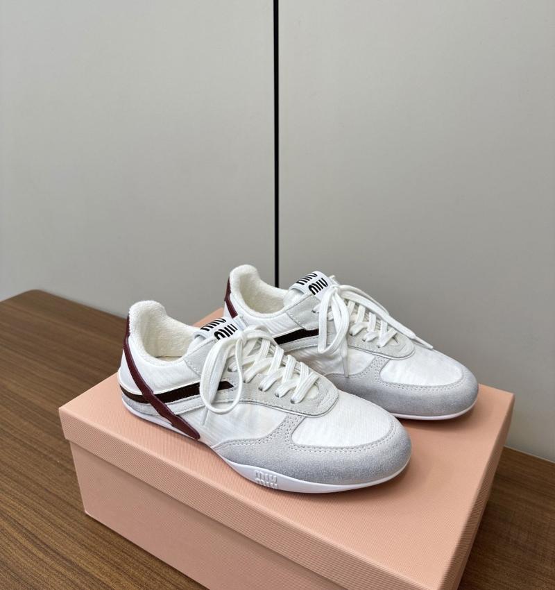 Miu Miu Casual Shoes